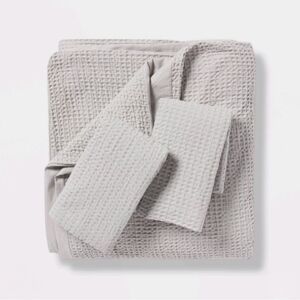 Threshold Twin/Twin Extra Long Washed Waffle WeaveDuvet Cover and Sham Set Ligh